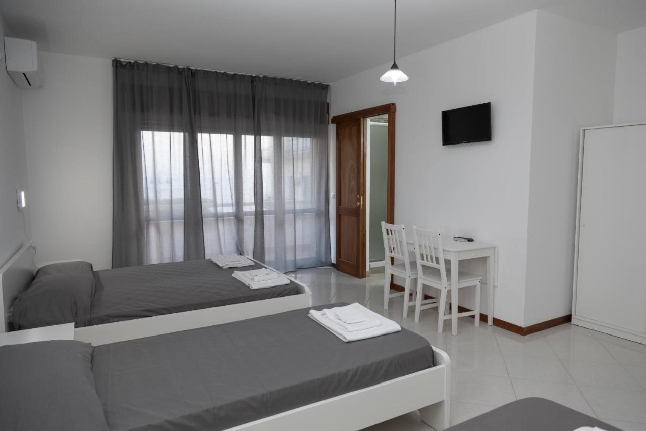 B&B Lungomare Diamante Exterior foto
